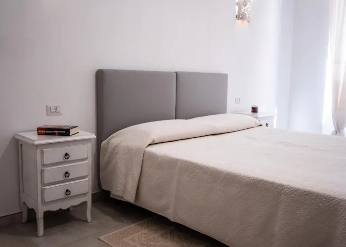 Konukevi Solki SantʼAntìoco