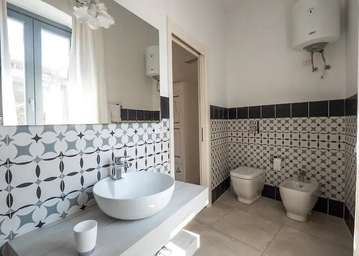 Konukevi Solki SantʼAntìoco